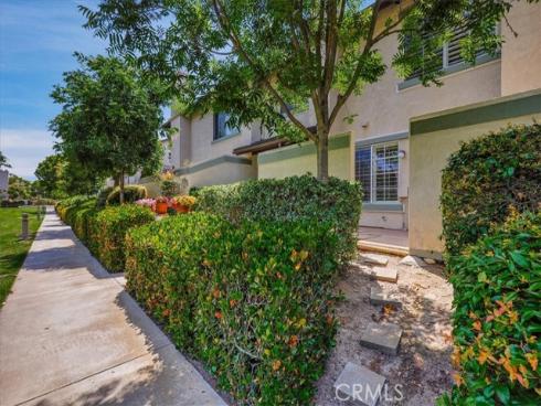 11 Exeter , Irvine, CA