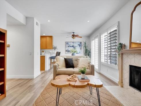 11 Exeter , Irvine, CA