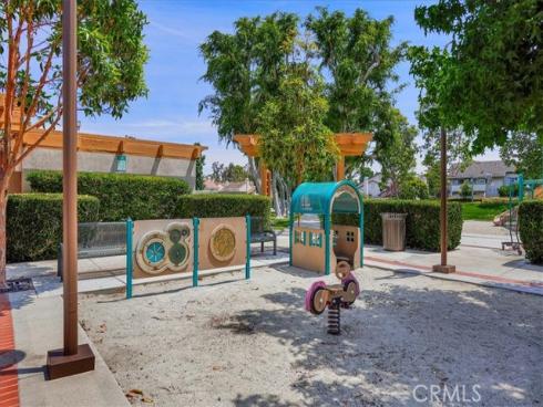 11 Exeter , Irvine, CA