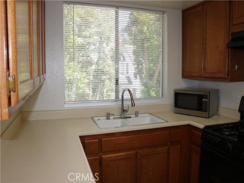 80  Greenmoor  40 , Irvine, CA