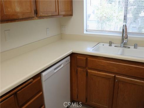 80  Greenmoor  40 , Irvine, CA