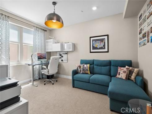 131 Spiral , Irvine, CA