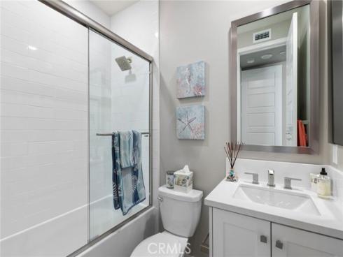 131 Spiral , Irvine, CA