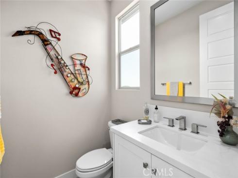 131 Spiral , Irvine, CA