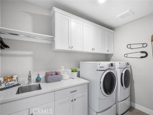 131 Spiral , Irvine, CA