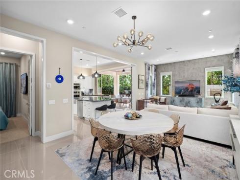 131 Spiral , Irvine, CA