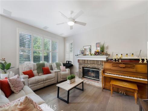 3 Heatherwood , Irvine, CA