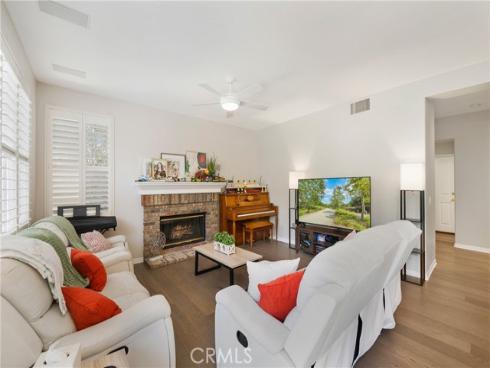 3 Heatherwood , Irvine, CA