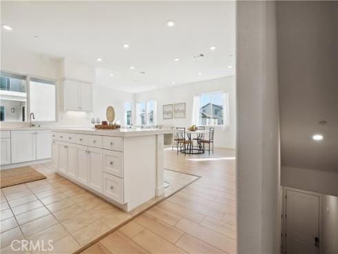 175 Sash , Irvine, CA