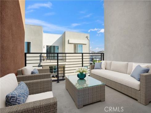 175 Sash , Irvine, CA