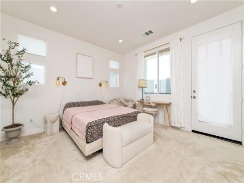 251  Sash  , Irvine, CA