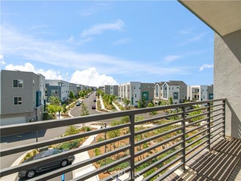 251  Sash  , Irvine, CA