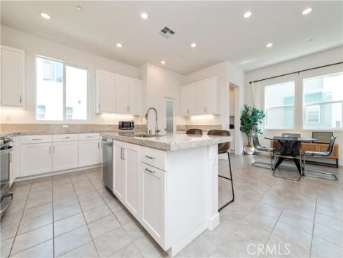 251  Sash  , Irvine, CA