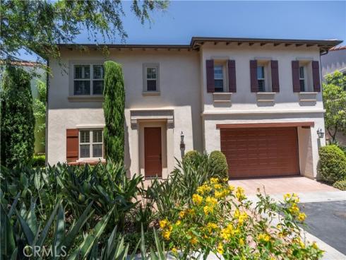 320  Bronze  , Irvine, CA