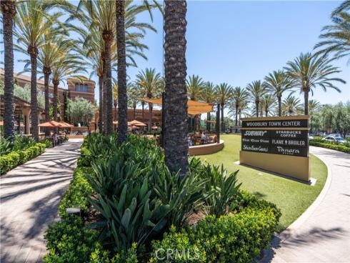 320  Bronze  , Irvine, CA