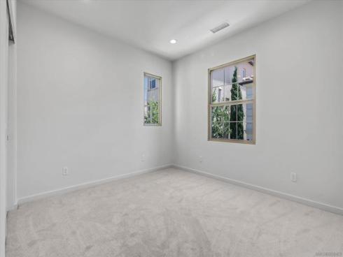 71 Kestrel , Irvine, CA