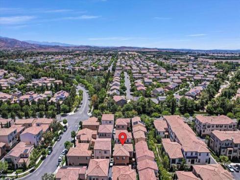 71 Kestrel , Irvine, CA