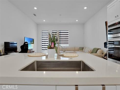 145 Sash , Irvine, CA