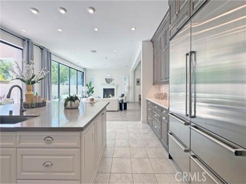 80  Interstellar  , Irvine, CA