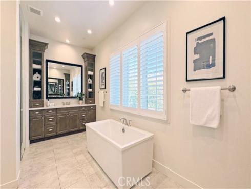 80  Interstellar  , Irvine, CA