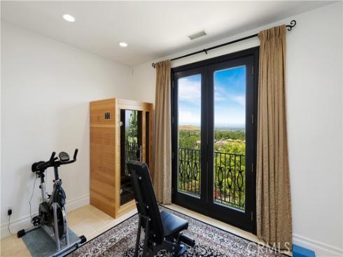 41 Balcony , Irvine, CA