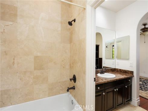 41 Balcony , Irvine, CA