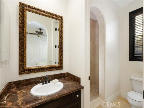 41 Balcony , Irvine, CA