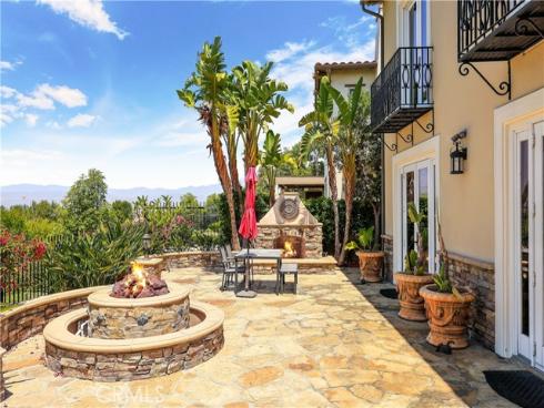 41 Balcony , Irvine, CA