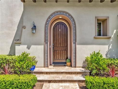 66 English Saddle , Irvine, CA