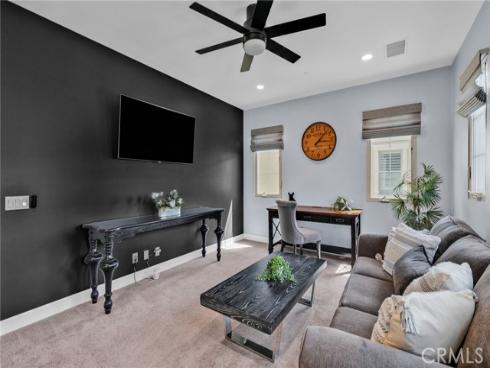 66 English Saddle , Irvine, CA