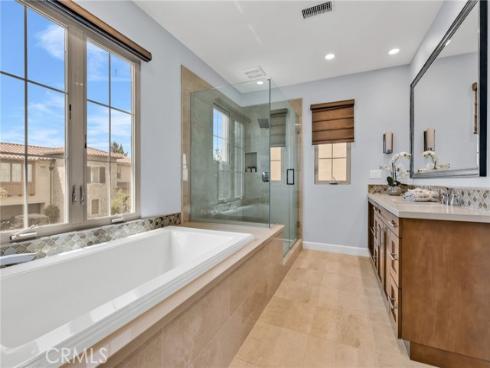 66 English Saddle , Irvine, CA