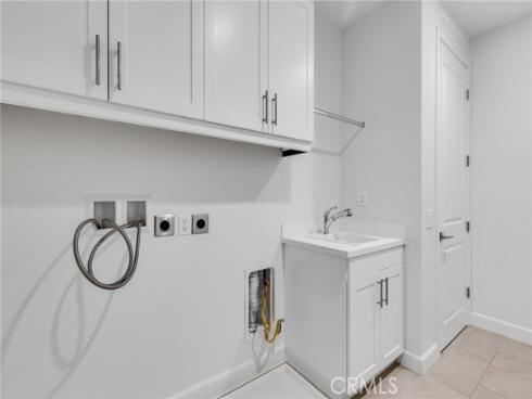 66 English Saddle , Irvine, CA