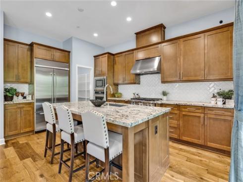 66 English Saddle , Irvine, CA