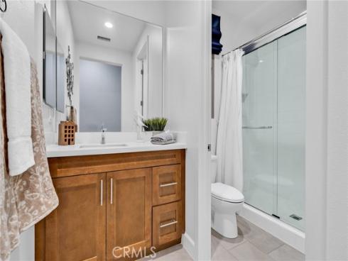 66 English Saddle , Irvine, CA