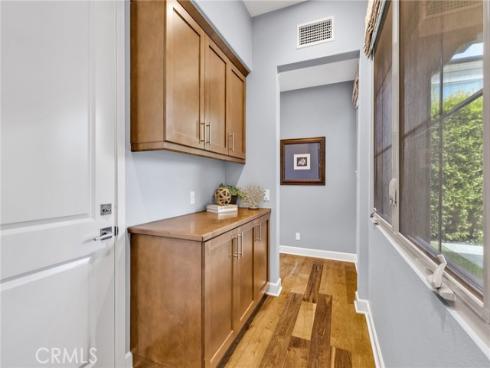 66 English Saddle , Irvine, CA