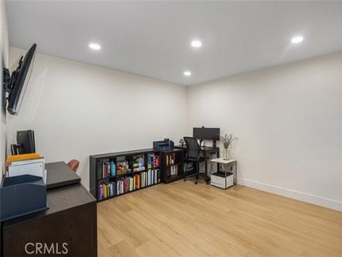 20  Marigold  15 , Irvine, CA