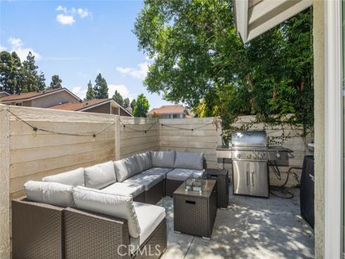 20  Marigold  15 , Irvine, CA