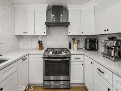 20  Marigold  15 , Irvine, CA