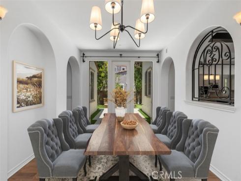 34 Tall Hedge , Irvine, CA