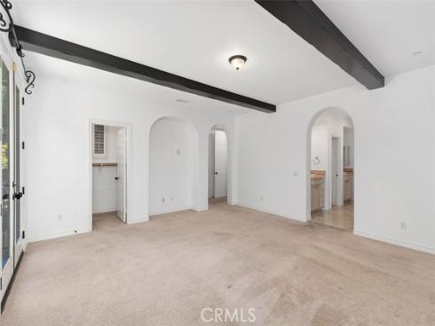 34 Tall Hedge , Irvine, CA