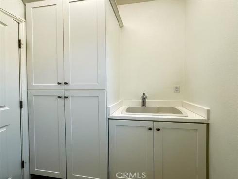 103  Alumroot  , Irvine, CA