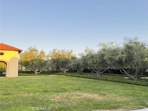 103  Alumroot  , Irvine, CA