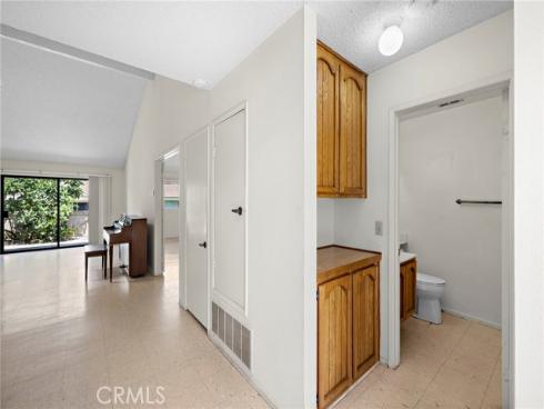 16  Driftwood  24 , Irvine, CA