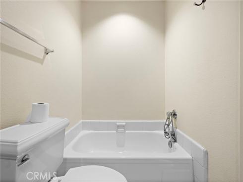 16  Driftwood  24 , Irvine, CA