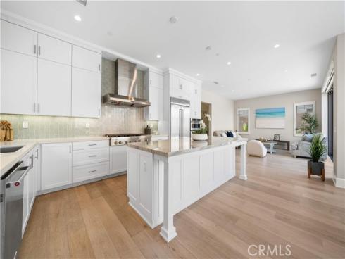 103  Sky  , Irvine, CA