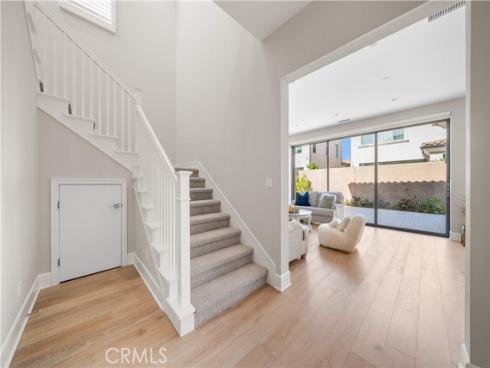 103  Sky  , Irvine, CA