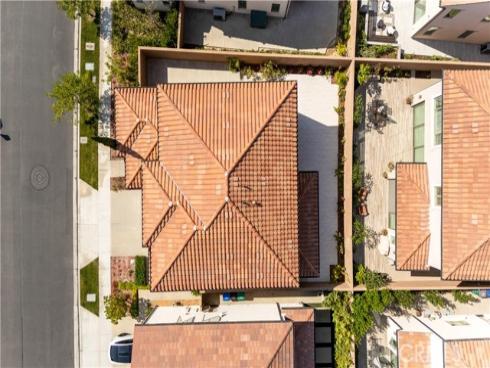 103  Sky  , Irvine, CA