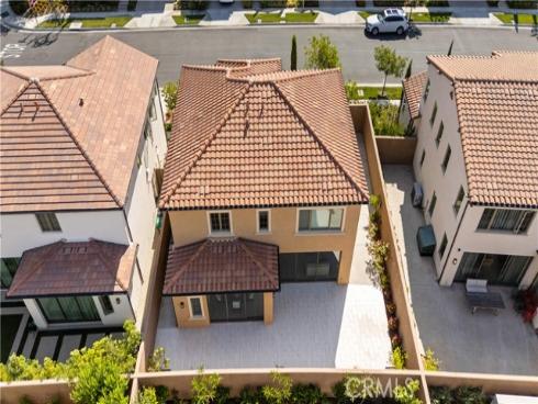 103  Sky  , Irvine, CA