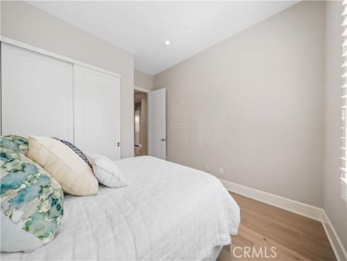 103  Sky  , Irvine, CA