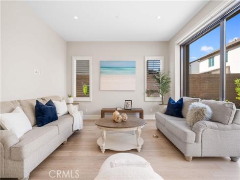 103  Sky  , Irvine, CA